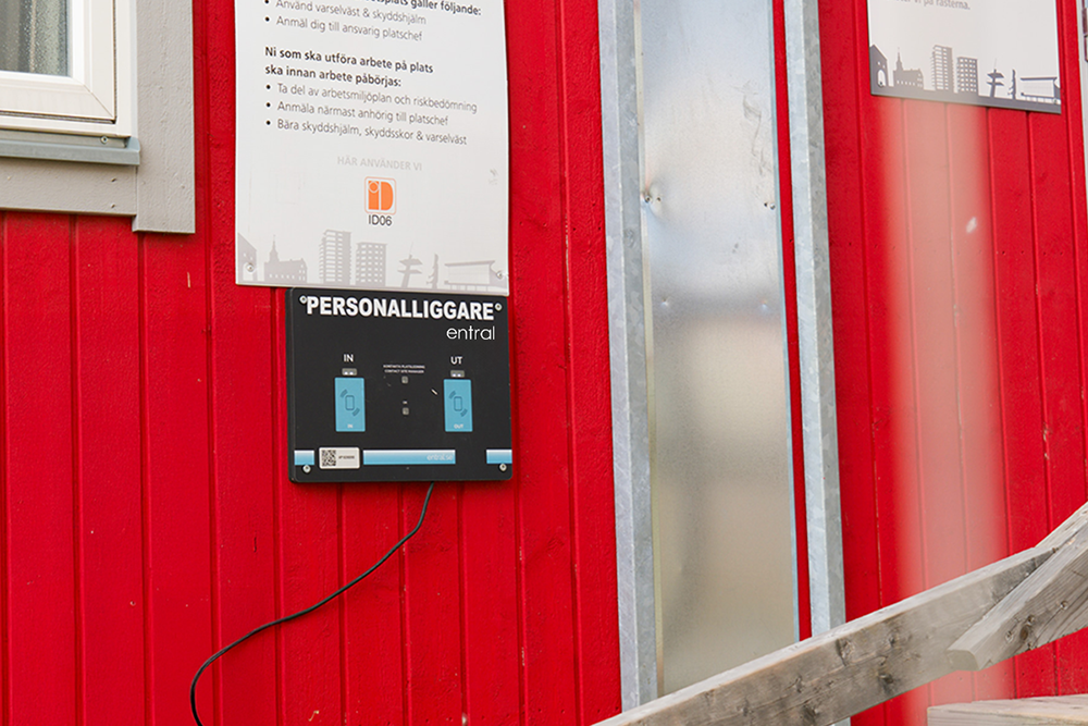 En nedfälld säkerhetsbom för bilar